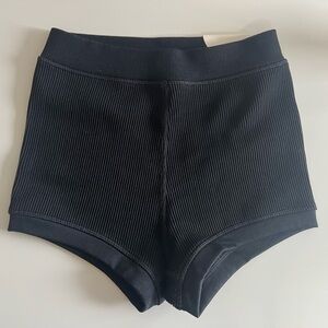 NWT Aerie OFFLINE Main Squeeze Super Shortie Shorts